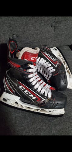 CCM JetSpeed FT2 Skates Regular/D Width Size 6.5
