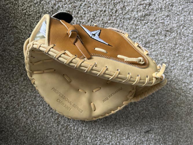 Used All Star Professional Series Right Hand Throw Softball Glove 33"