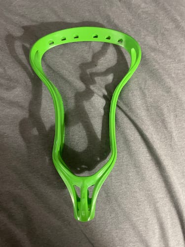 New Attack & Midfield Unstrung Swarm Head