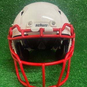 Adult Large- Schutt Vengeance Pro LTD Football Helmet - White
