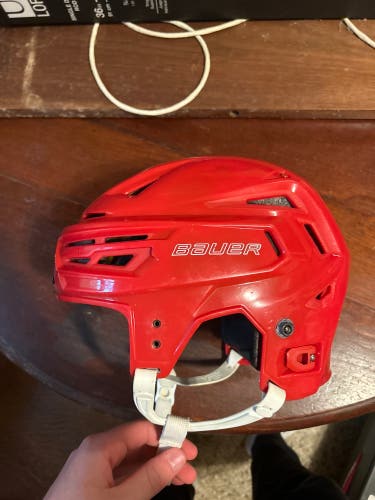 Used Large Bauer Pro Stock Re-Akt 150 Helmet