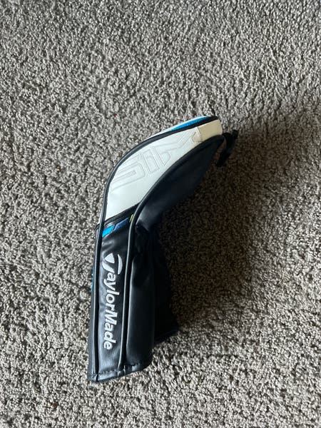 TaylorMade SIM2 Max 3 Wood Head Cover | SidelineSwap | Buy and