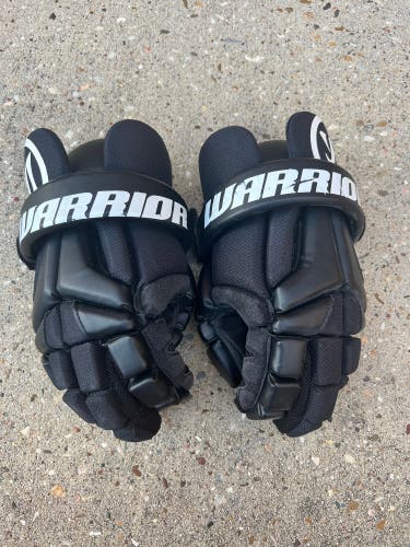 Used Warrior Burn Lacrosse Gloves Medium OA6
