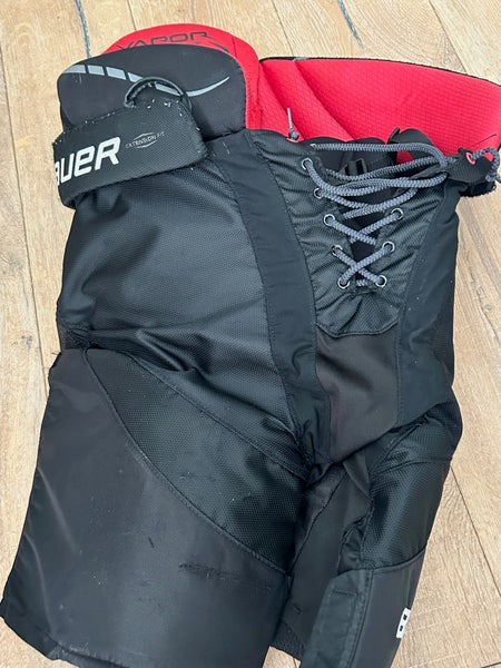 Bauer Vapor X900 Lite Hockey Pants Sr. Small Used