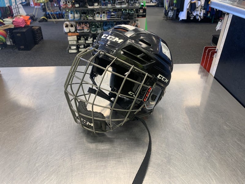 Used Ccm Tacks 710 Md Hockey Helmets SidelineSwap