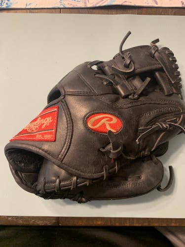 Rawlings Gold Glove Elite 11.25” RHT Glove