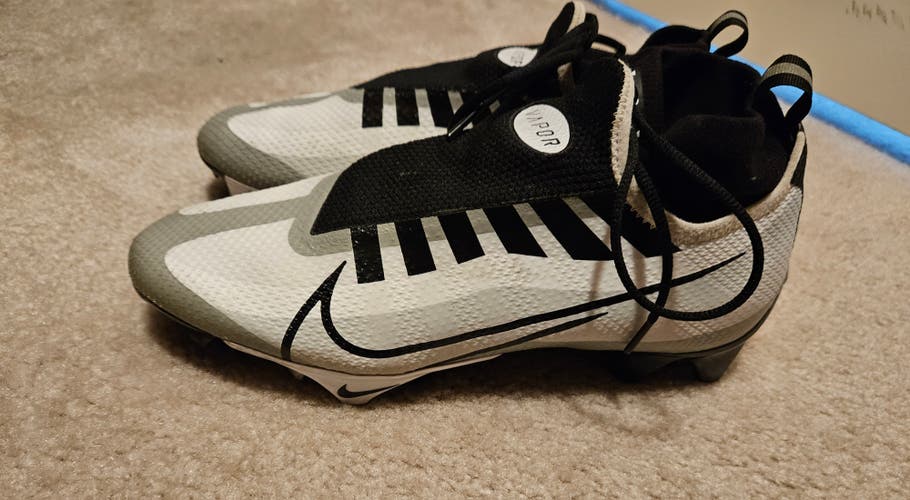 Used Men's Size 7.5 (Women's 8.5) Molded Cleats Nike Low Top Vapor edge pro 360