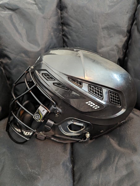 Medium Cascade M11 Box Helmet