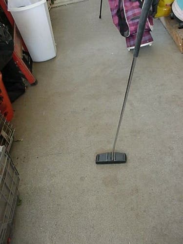 34.75 IN STAND UP STAND ALONE MALLET PUTTER VERY NICE MADE IN USA