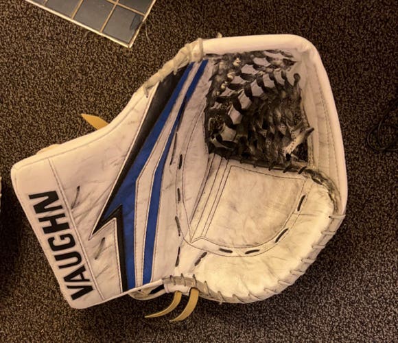 Vaughn V9 Glove