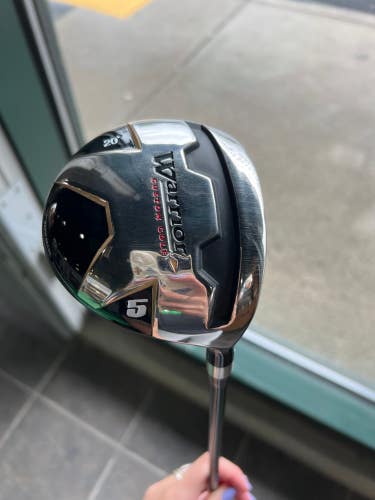 New Warrior Right 5 Hybrid Senior