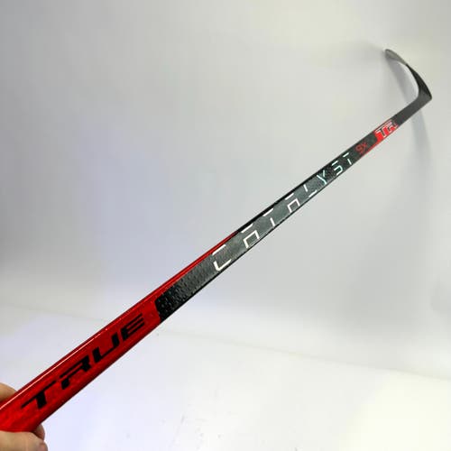 *Frankenstick* Repaired Right Handed Red True Catalyst 9x | 90 Flex | P28 Curve | Grip | #A712