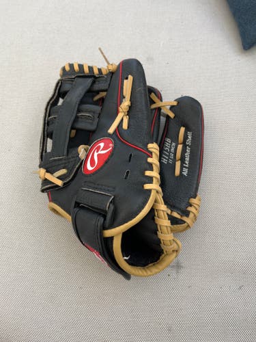 Used 2022 Right Hand Throw Rawlings Infield Highlight Series Baseball Glove 11.5"