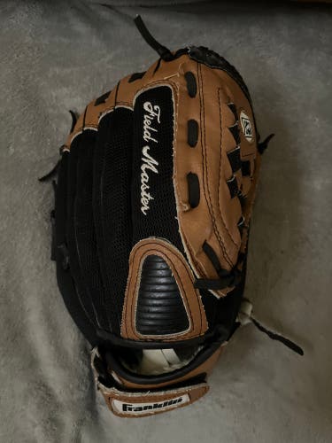 Franklin Baseball Glove