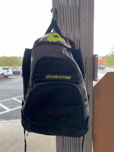 Used DeMarini Batpack