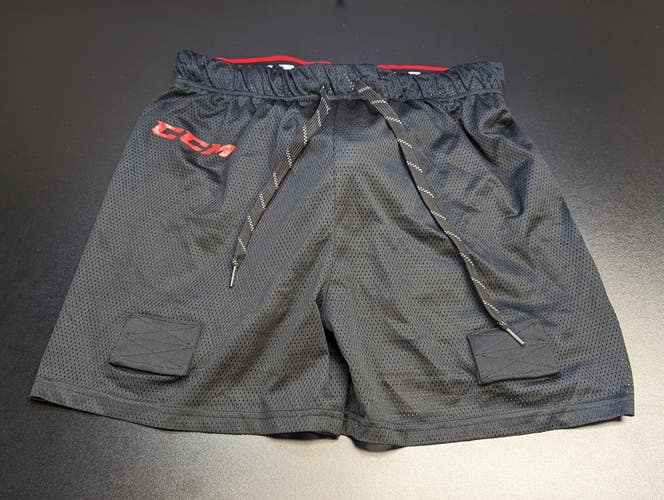 CCM Loose Fit Mesh Short Cup - Adult Medium