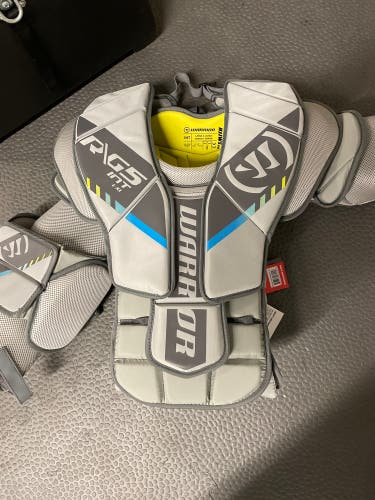 New Large/Extra Large Warrior Ritual G5 Goalie Chest Protector
