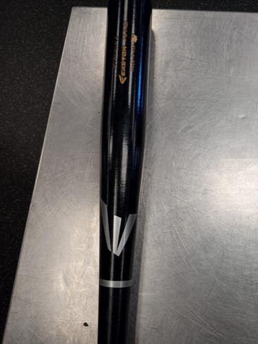 Easton (-10) Bat