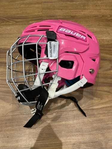 Bauer Prodigy Helmet Pink Youth Size 6 - 6 5/8