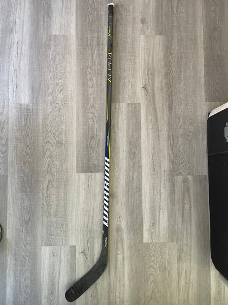 Senior Right Handed W88 Alpha QX Pro Hockey Stick