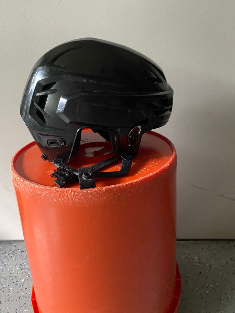 Used Small CCM Pro Stock Tacks 710 Helmet