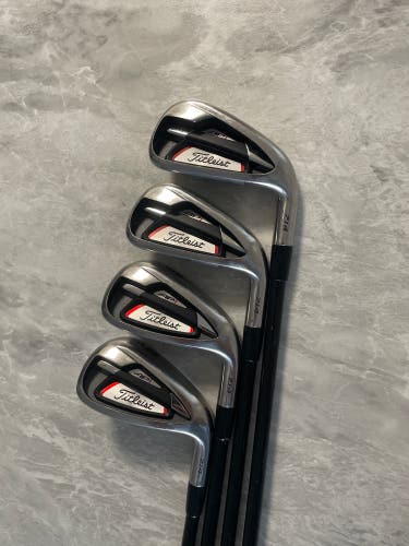 Titleist 714 AP1 6-9 Irons Excellent Condition