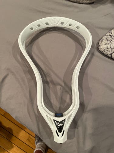 New Attack & Midfield Unstrung Evo 5 Head