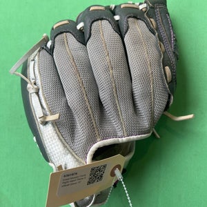 Used Mizuno Finch Right Hand Throw Softball Glove 10"