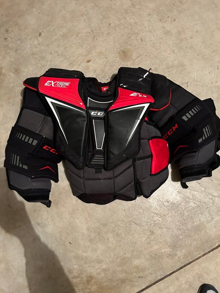 Used Large CCM Extreme Flex Shield E2.9 Goalie Chest Protector