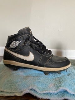 Jordan 1 metal baseball cleats, size 11