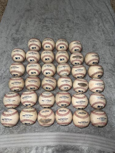 ( 34 ) Rawlings ( Official Minor League Baseballs )