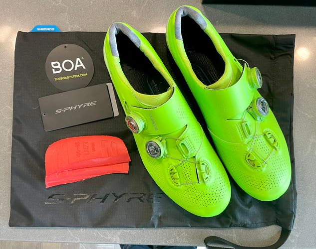 Men's Size 44 Shimano S-Phyre Road Bike Shoes