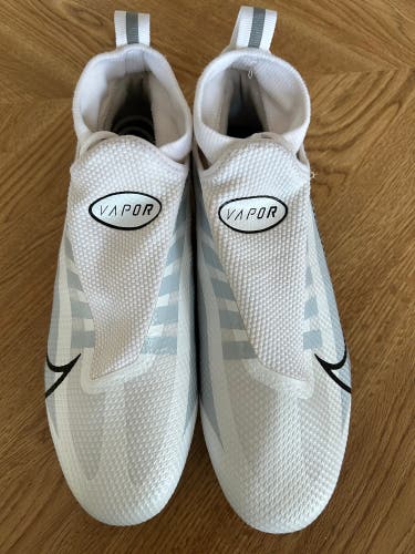 Nike Men’s Vapor Edge Pro 360 Baseball / Football cleats (Like new condition)