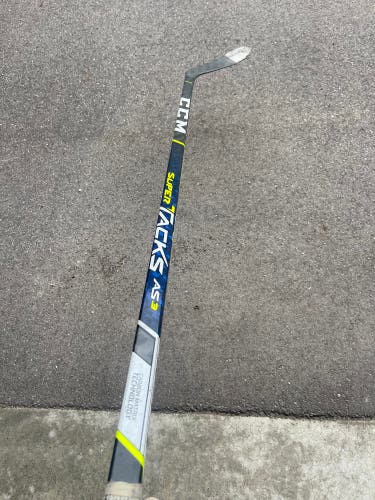 CCM AS3 P28 75 FLEX HOCKEY STICK