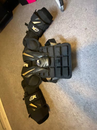 Used Large Brian's Bstar Goalie Chest Protector