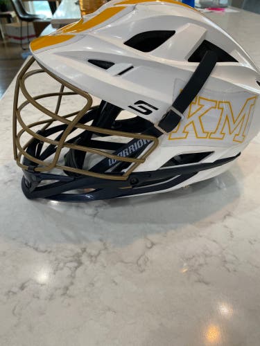 Player's Cascade S Helmet