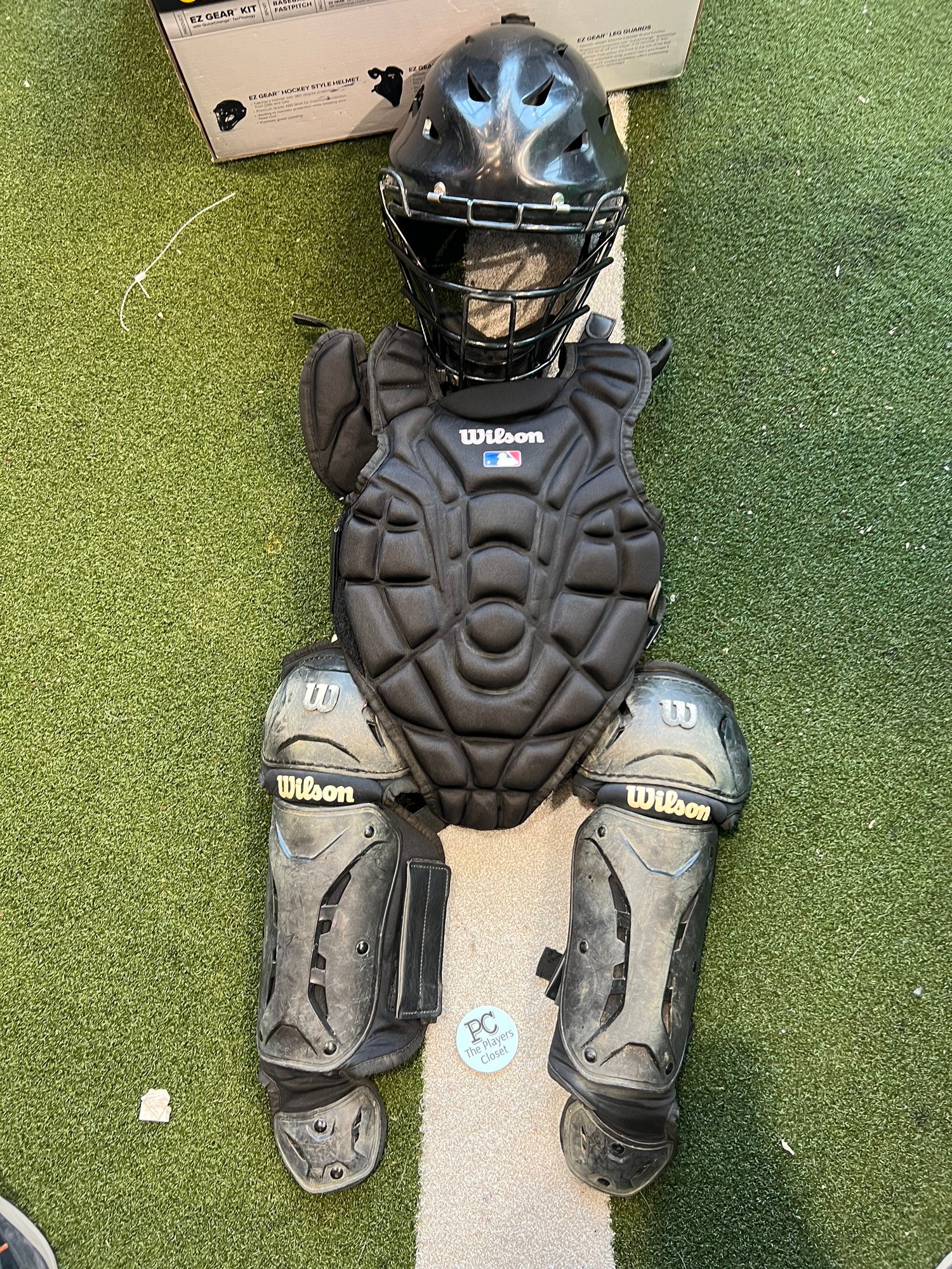 Wilson Youth EZ Gear 2 Catcher's Set - S/M