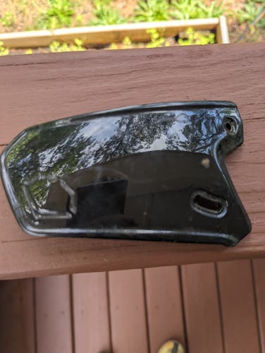 Used RHH Evoshield Jaw Guard