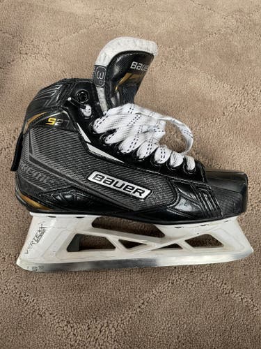 Junior Used Bauer Supreme S27 Hockey Goalie Skates Regular Width Size 3