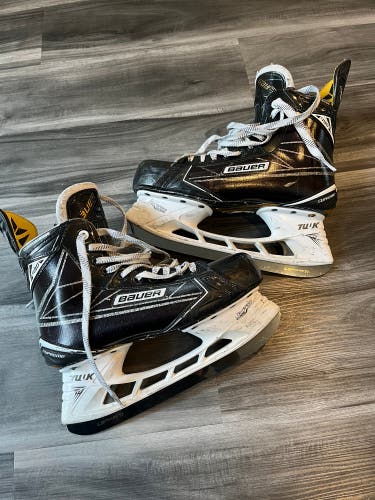 Used Bauer Regular Width Size 10.5 Supreme S190 Hockey Skates