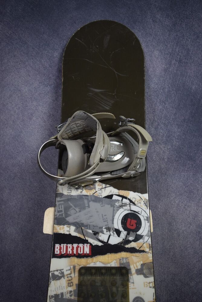 BURTON BULLET SNOWBOARD SIZE 164 CM WITH RIDE EXTRA LARGE BINDINGS