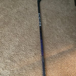 Division 1 Mens Hockey Senior Left Hand P29 Pro Stock RibCor Trigger 7 Pro Hockey Stick