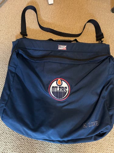Kevin Lowe's Edmonton Oilers custom suit travel bag