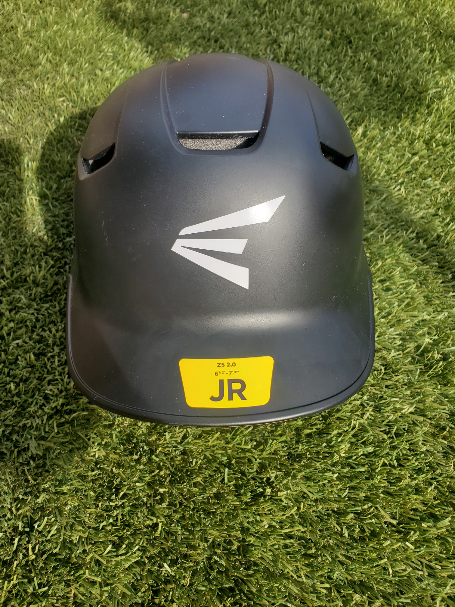 New 6 1/2 - 7 1/8 Easton Z5 Batting Helmet