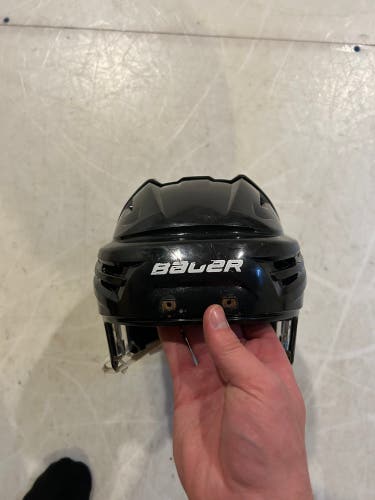 Used Medium Bauer Re-Akt Helmet