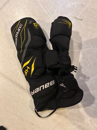 Senior Small Bauer Supreme TotalOne Girdle Hockey Pants