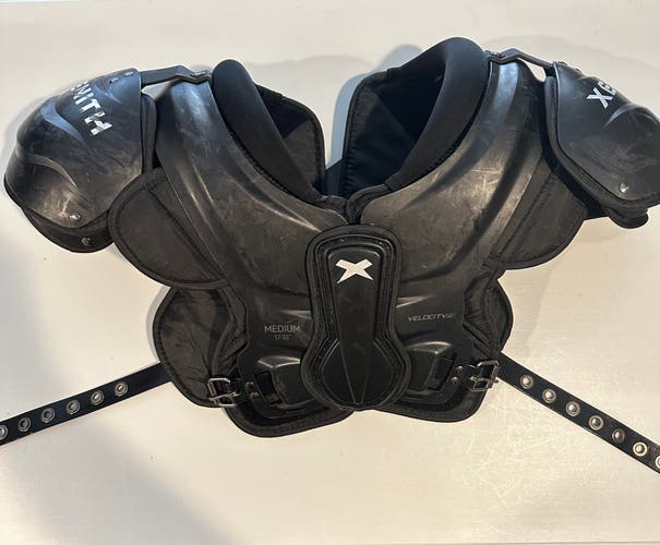 Adult Medium Xenith Velocity 2 Shoulder Pads With Back Plate