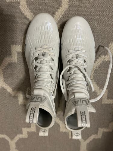 New Size 9.0 (Women's 10) Mid Top Spotlight MC