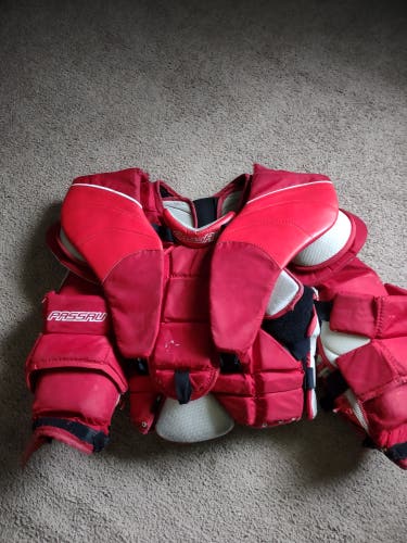 Used Medium Passau Gen 1 Goalie Chest Protector