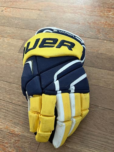 Bauer 14" Pro Stock Vapor 2X Pro Gloves